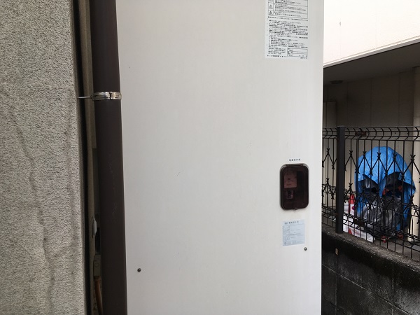 大阪府枚方市・F様　電気温水器(給湯専用)からエコキュートへお取り替え (2)
