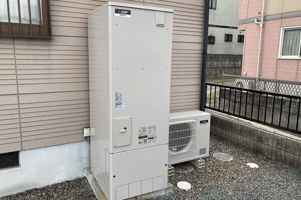 三重県亀山市・H様　電気温水器からエコキュートへのお取り替え (2)