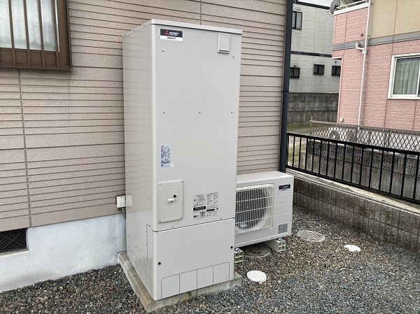 三重県亀山市・H様　電気温水器からエコキュートへのお取り替え (2)