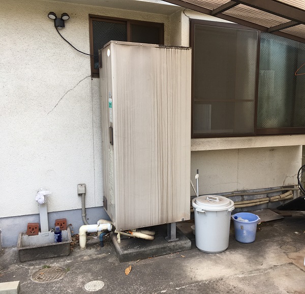 茨城県ひたちなか市・M様　電気温水器からエコキュートへ交換 (2)