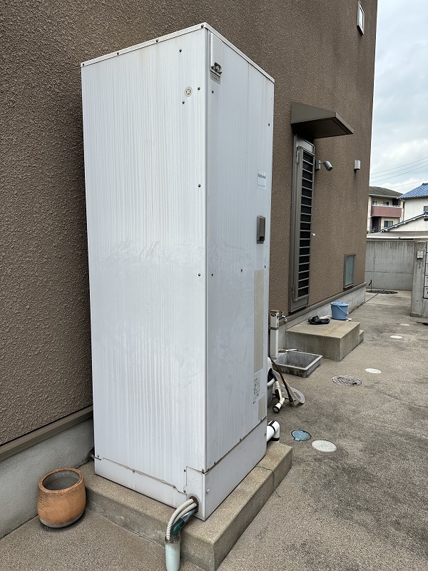 香川県高松市・M様　電気温水器からエコキュートへ交換 (1)