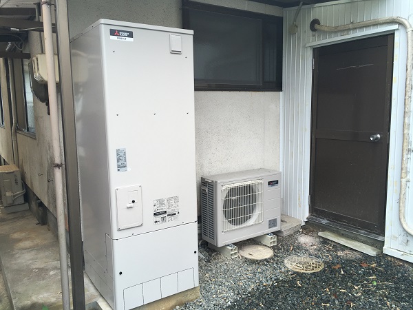 福岡県福岡市・M様　電気温水器からエコキュートへ交換2 (1)