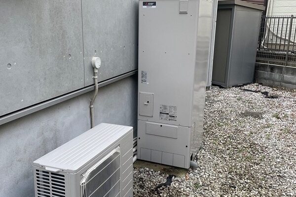 神奈川県平塚市・S様　コロナのエコキュートから三菱のエコキュートへお取替え (2)