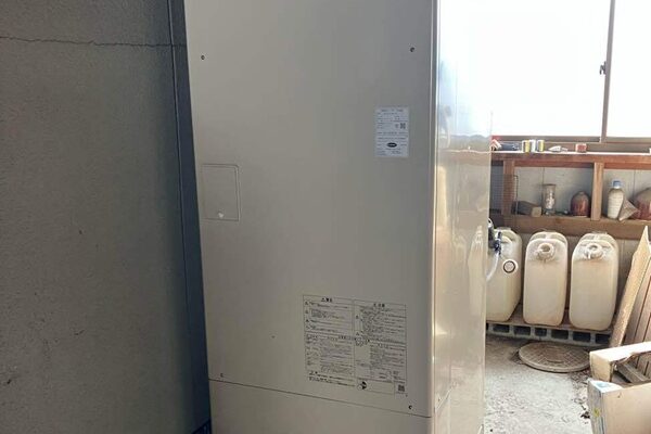 千葉県富里市・M様｜急にお湯が出なくなったと、エコキュートの取り替え工事を行いました！2 (2)