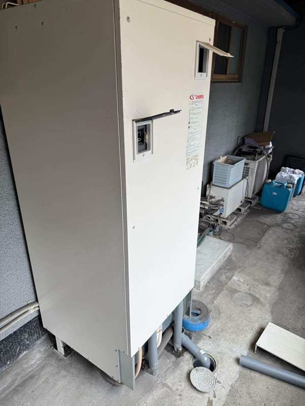長崎県諫早市・K様|水漏れした電気温水器をエコキュートへお取替え (2)