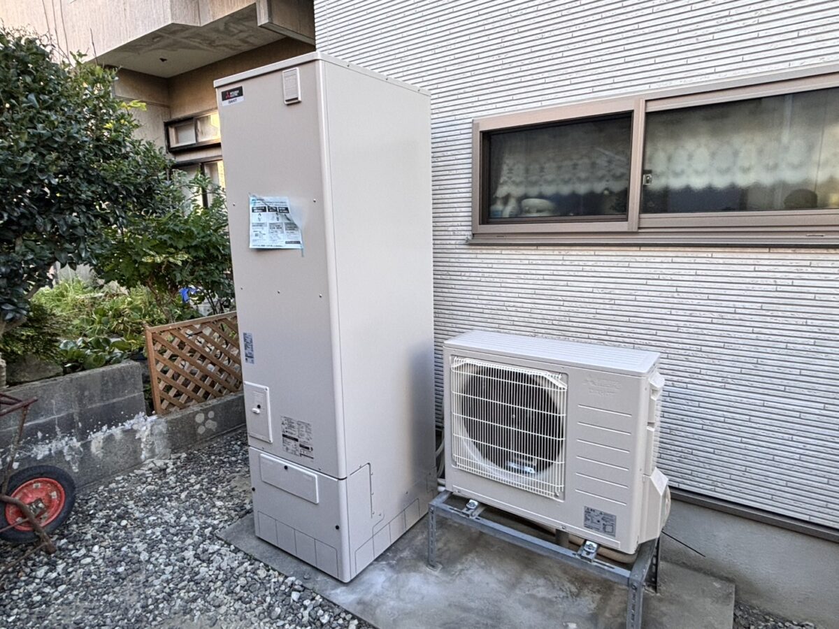 新潟市西区　エコキュート交換工事　施工後